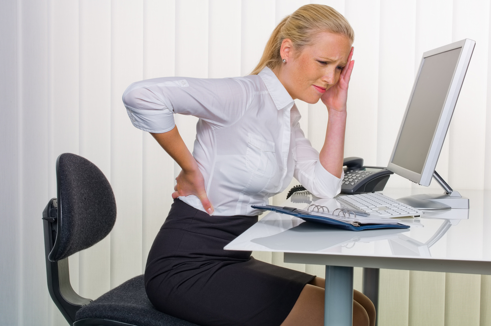 Desk Job Dangers: Proven Strategies to Stay Active, Energized, and Healthy Durin...