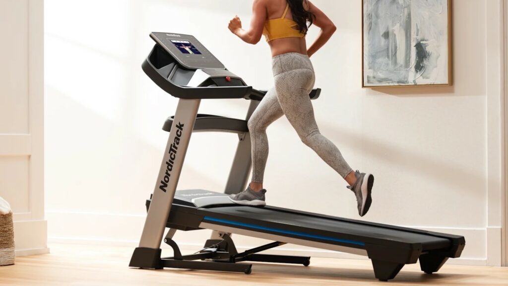 Smart Gym Gear: How Tech Is Changing the Way We Work Out at Home