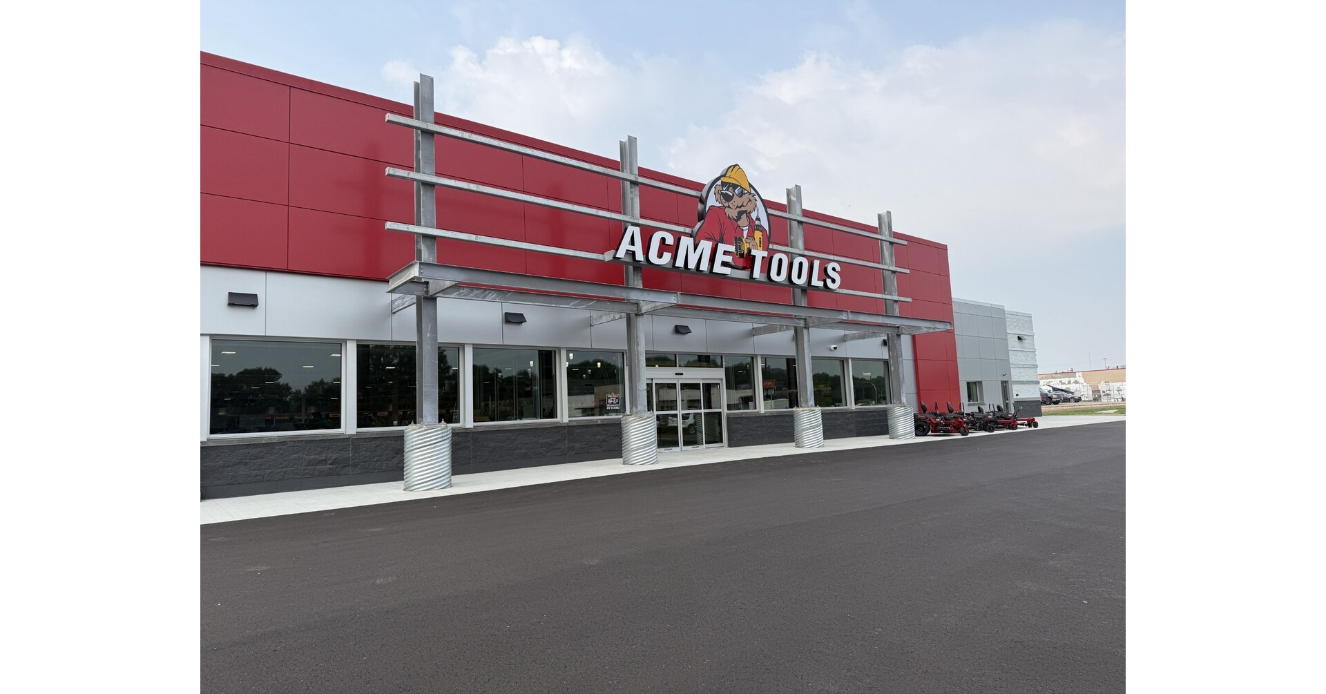 Essential Safety Tips When Using Acme Tools for Your Home Projects